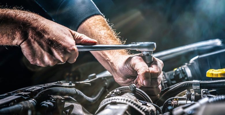 چرا  گیربکس سرا و گیربکس شاپ معینی تنظیف در کرج را انتخاب کنیم؟